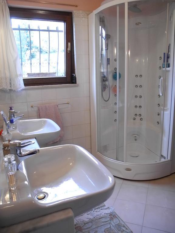 Villa Campo Dei Fiori Casciago 部屋 写真